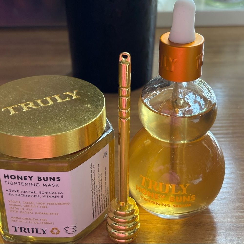 TRULY Gold Skincare Mask Collection
